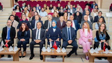 İİBF’de konferans salonuna Kurucu Dekan Yiğitbaşı’nın ismi verildi